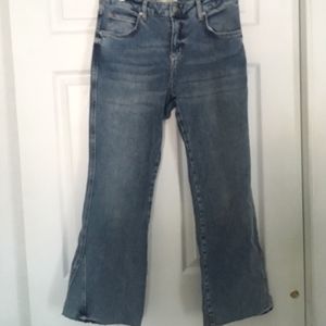 Free People Size W 30 R high rise cropped jeans
